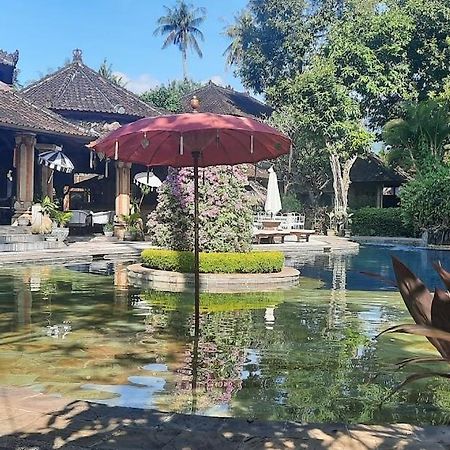 Rambutan Hotel Lovina  Luaran gambar