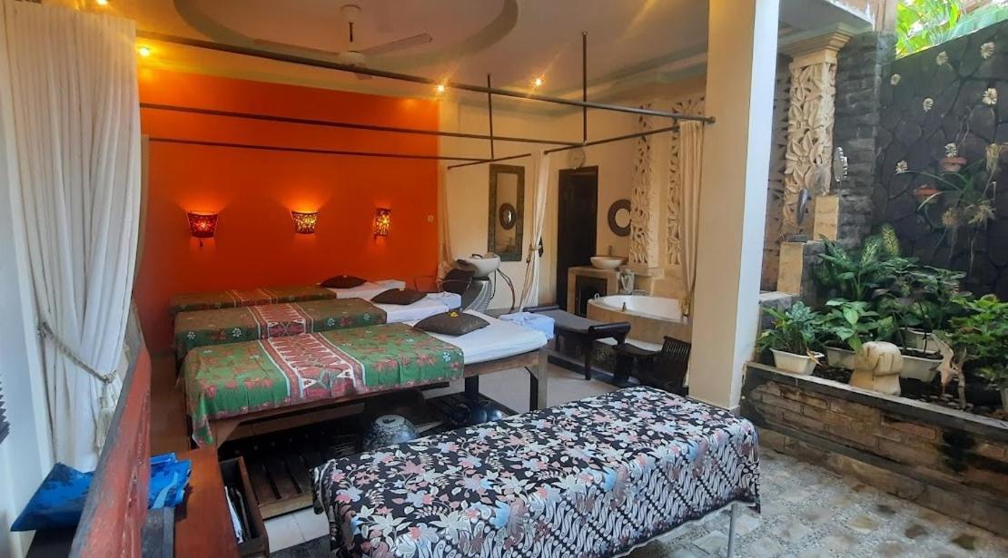 Rambutan Hotel Lovina  Luaran gambar