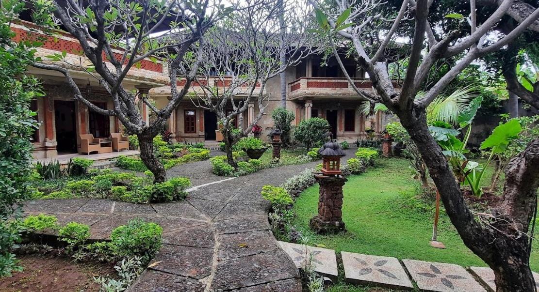 Rambutan Hotel Lovina  Luaran gambar