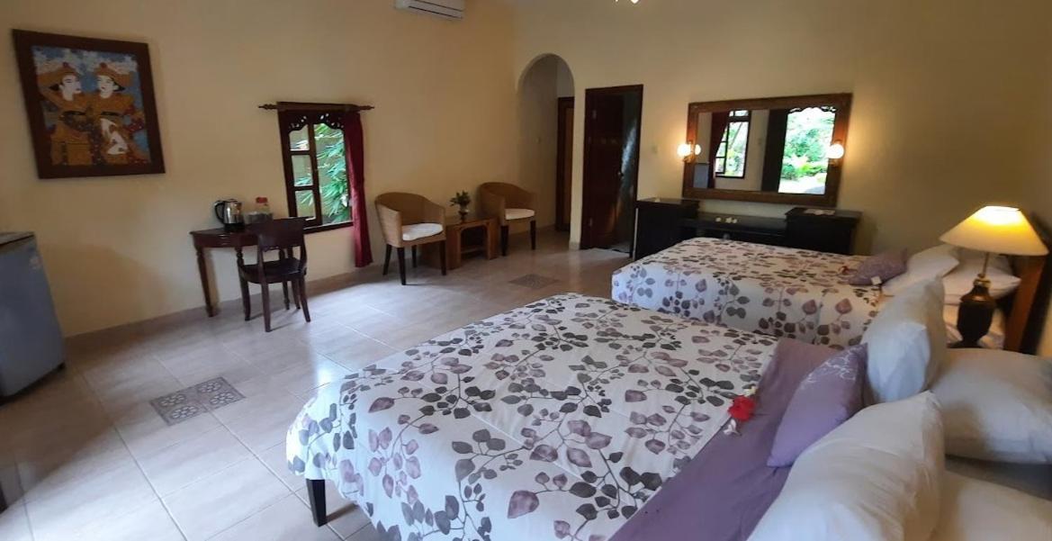 Rambutan Hotel Lovina  Luaran gambar