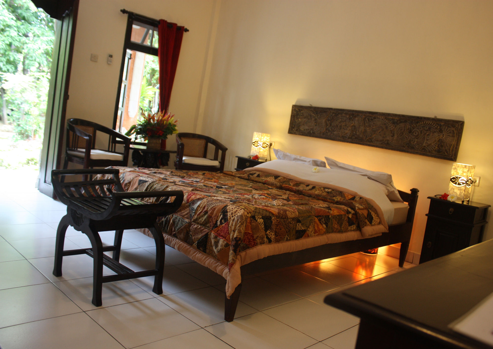Rambutan Hotel Lovina  Luaran gambar
